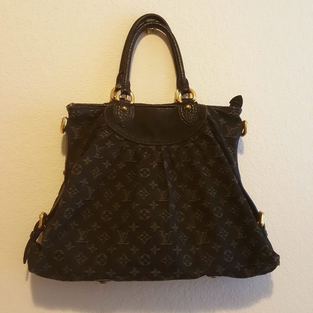 Louis Vuitton Purse